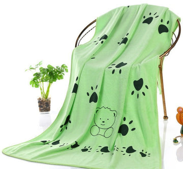 Dog Bath Towel: Super Absorbent Microfiber Drying Towel